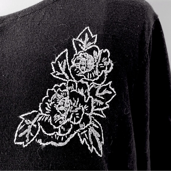 Emma James by Liz Claiborne Black cardigan- Size 1X - Picture 6 of 11